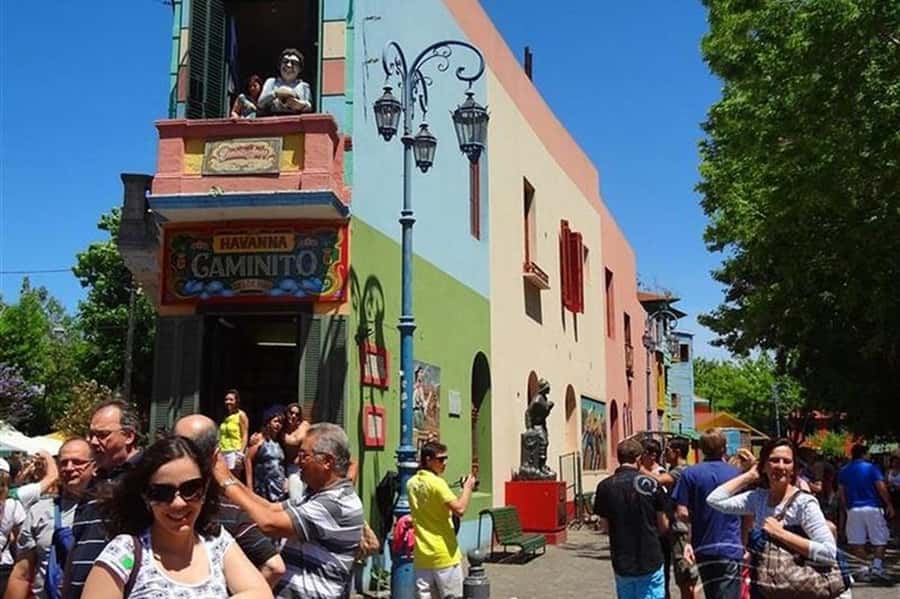 5hs Small Group City Tour of Buenos Aires with Street Food - Key highlights you’ll feel on the ground