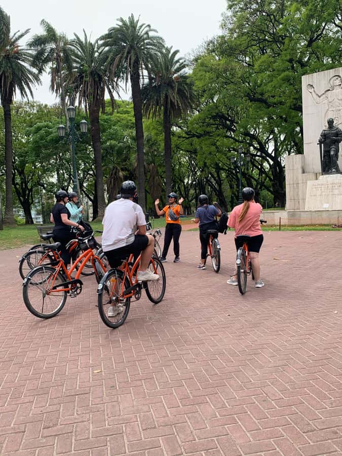 Bike Tour: Buenos Aires to the South (E-Bike) - Calle Caminito in La Boca: culture you can see, not just read about