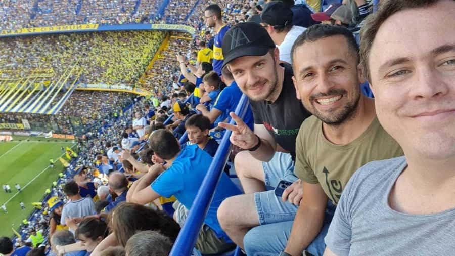 Buenos Aires: Boca Juniors Game with Transport & Local Guide - Van transport through familiar Buenos Aires stops