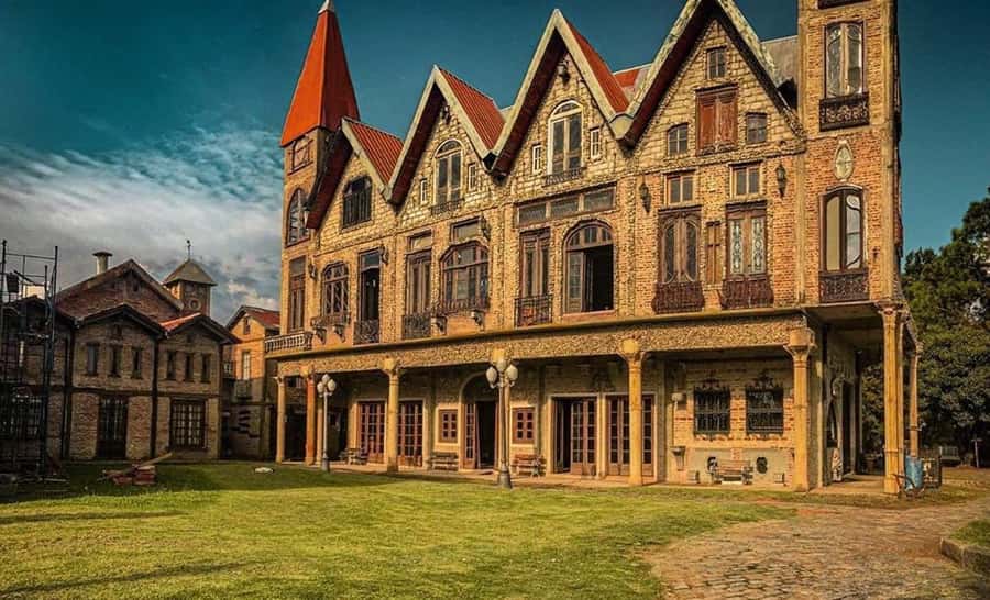 Buenos Aires: Campanopolis & The Medieval City Tour - Key Points at a Glance