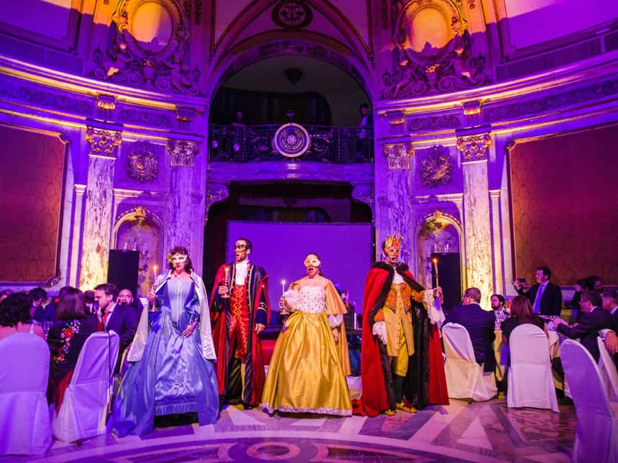 Buenos Aires: Gala Lírica Tickets at Palacio Paz. - Should you book Gala Lírica at Palacio Paz?