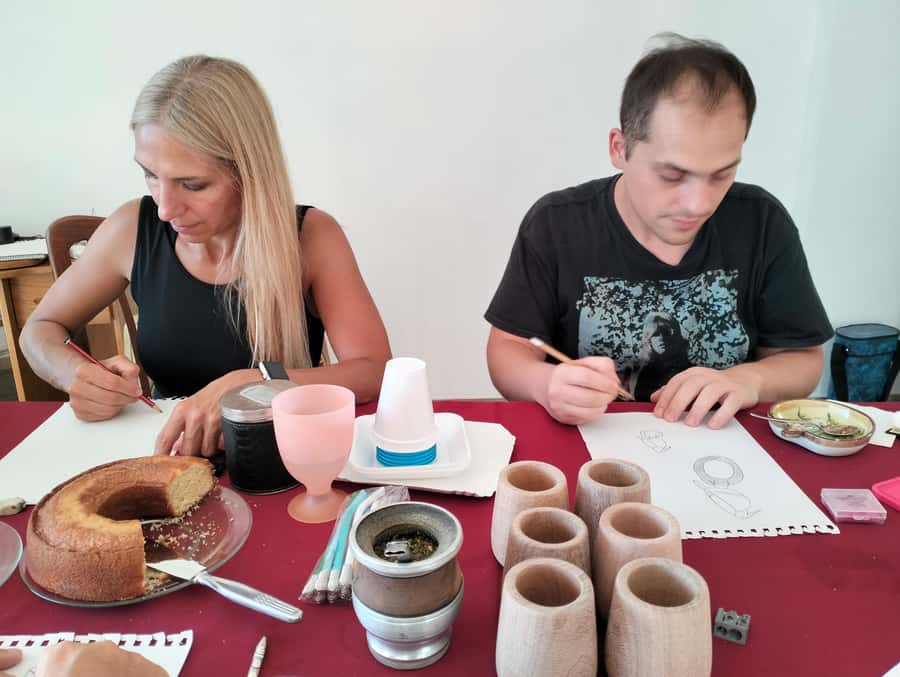 Buenos Aires: Mate & paint experience with pastry tasting - The flow of the 3 hours: from meeting point to take-home souvenir