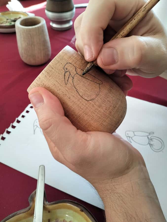 Buenos Aires: Mate & paint experience with pastry tasting - Small group size and multiple languages: easier than you think