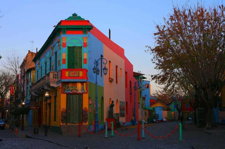 Buenos Aires: Panoramic Bus Tour - A panoramic bus intro to Buenos Aires that actually saves your energy