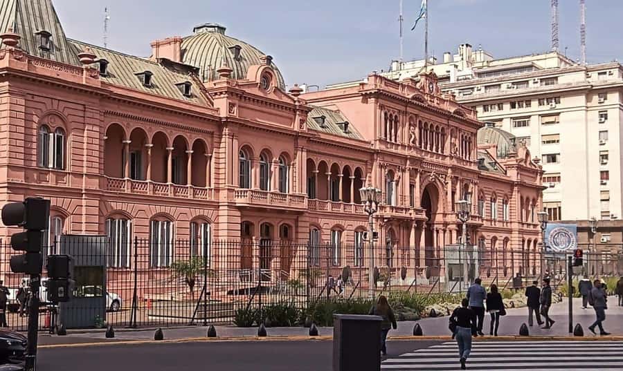 Buenos Aires Premium city tour with street food - Puerto Madero: modern Buenos Aires after the older streets