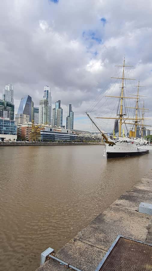 Buenos Aires: Puerto Madero Tour For Small Groups - Why Puerto Madero Works Best as a Guided Walk