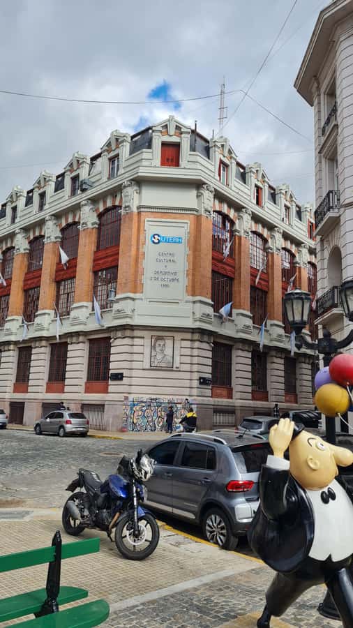 Buenos Aires: San Telmo, History, Bars, and Tango! - Parque Lezama and the Russian Orthodox Church: two very different silhouettes