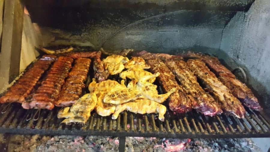 Buenos Aires: Santa Susana Ranch Day Tour, BBQ & Shows - Museum, Chapel, and Antique Carriage Rides in the Historic Grounds