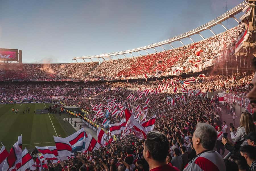Buenos Aires: See a River Plate game with transport & local - Hotel pickup to stadium access without the scramble