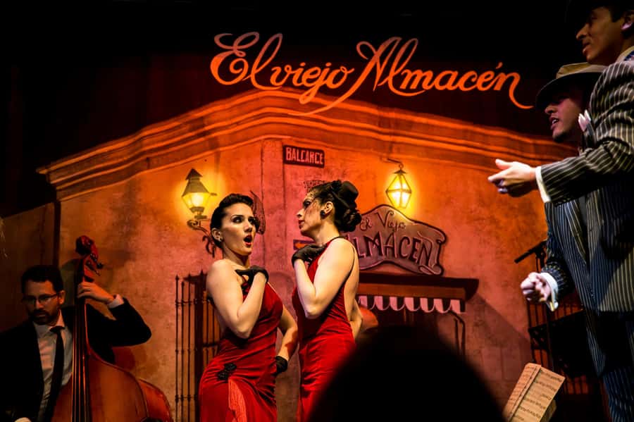 Buenos Aires: Tango - El Viejo Almacén! The first and most traditional show - San Telmo’s El Viejo Almacén: old-school tango in a historic room
