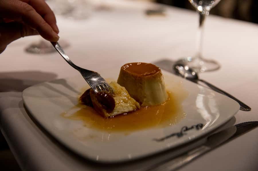 Buenos Aires: Tango - El Viejo Almacén! The first and most traditional show - Optional dinner: Traditional vs VIP and what’s on the table