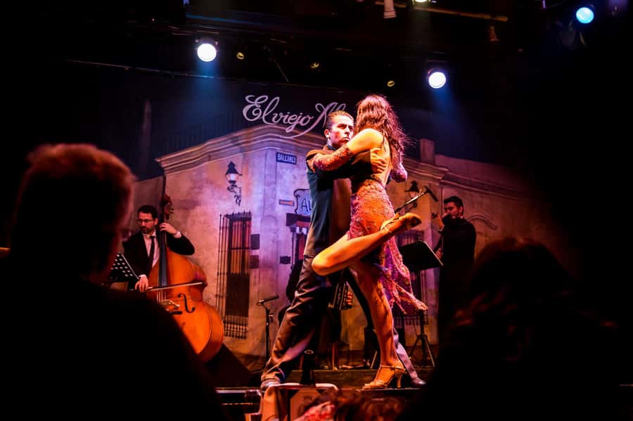 Buenos Aires: Tango - El Viejo Almacén! The first and most traditional show - Getting there and getting home: transfers that matter (and where they don’t)