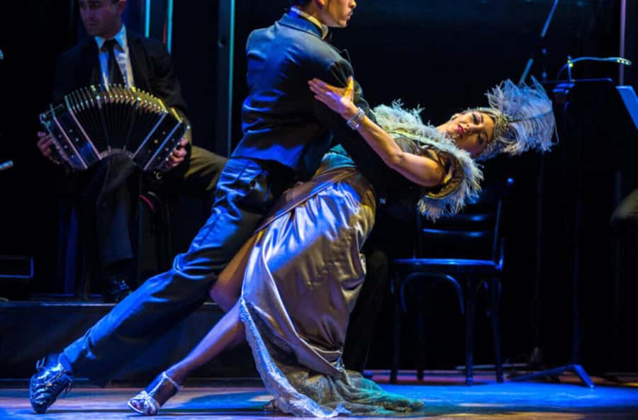 Buenos Aires Tango Show and Dinner in El Querandi - Seating and Sound: The Tradeoff Between Atmosphere and View