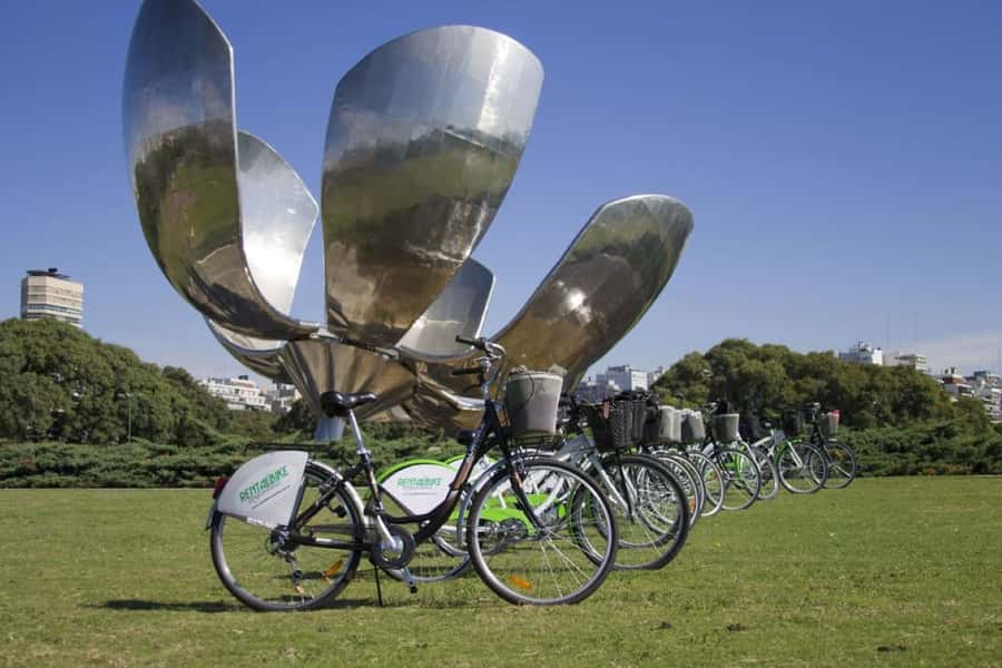 City Bike Tour in Palermo and Recoleta - The return route: Barrio Norte, Palermo, and downtown views