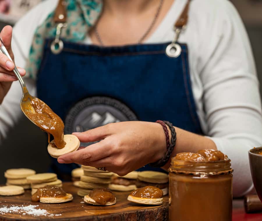 City Tour 12 Puntos Con degustación de Dulce de Leche - Price and Logistics: the real value of $28 for 5 hours
