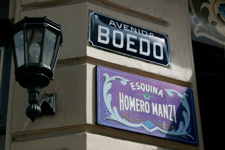 Esquina Homero Manzi Dinner and Tango Show - Where the Evening Starts: Boedo Pickup and the Meeting Point