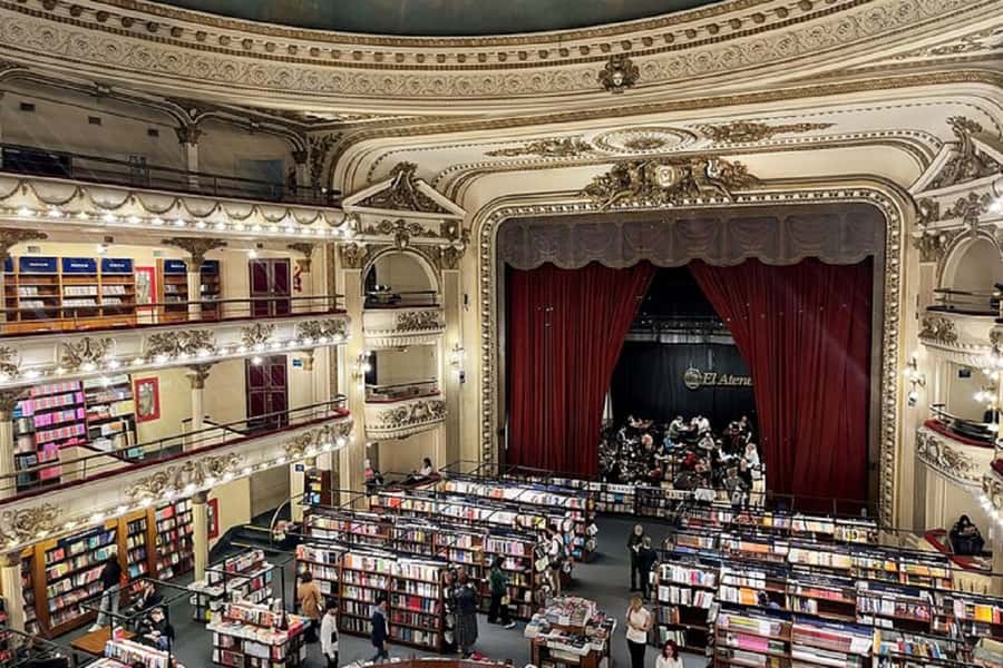 Exclusive Full-Day Private Tour in Buenos Aires - Plaza de Mayo: Your Two-Hour “Get Your Bearings” Stop