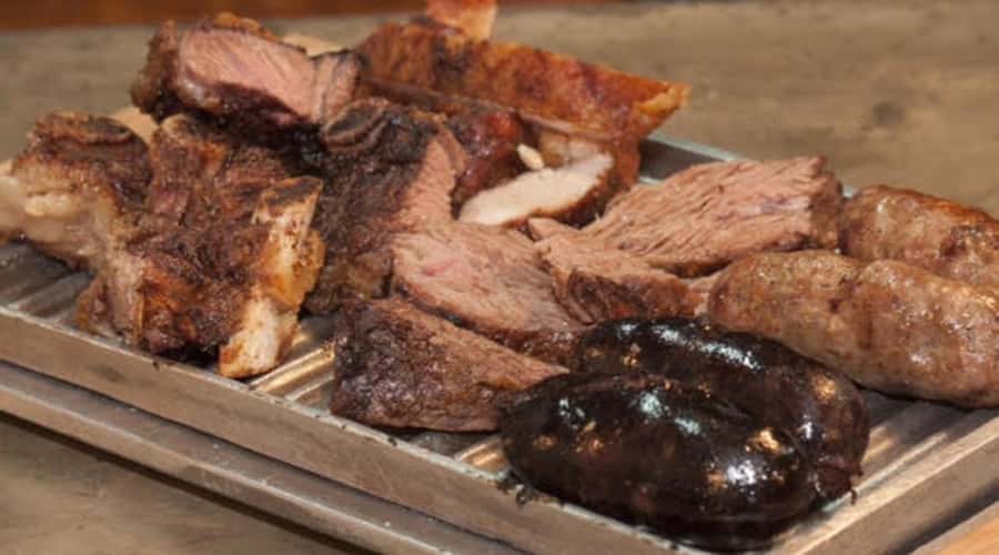 Full-Day at Santa Susana Ranch with BBQ, Drinks and Show - The Pampas Drive to Santa Susana: How the Day Starts