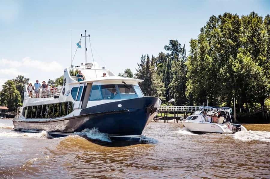 Full Day City Tour Buenos Aires, Recoleta Cemetery and Tigre - Plaza de Mayo and Teatro Colón: orientation you’ll use later