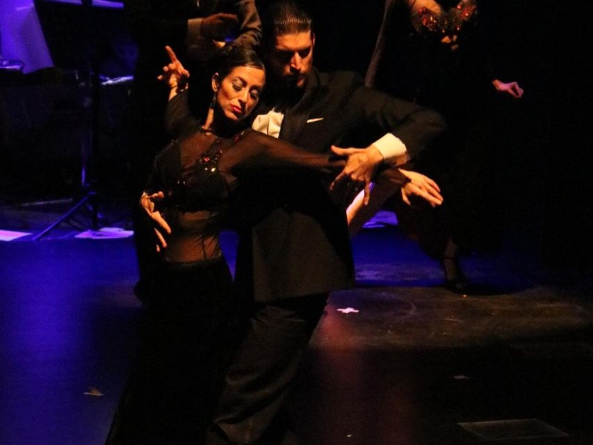 Piazzolla Tango: Only Show + Beverages - The Theater Experience: Why This Format Feels Special