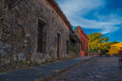 Premium Day Trip to Colonia del Sacramento - The Walking Tour That Actually Tells a Story