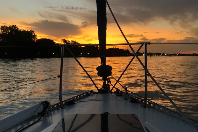Private Boat Tour to Rio de la Plata and Delta El Tigre with Wine on Board - Price and value: what you’re paying for at $85 per person
