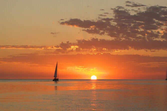 Private Boat Tour to Rio de la Plata and Delta El Tigre with Wine on Board - A realistic drawback: weather, and what flexibility looks like