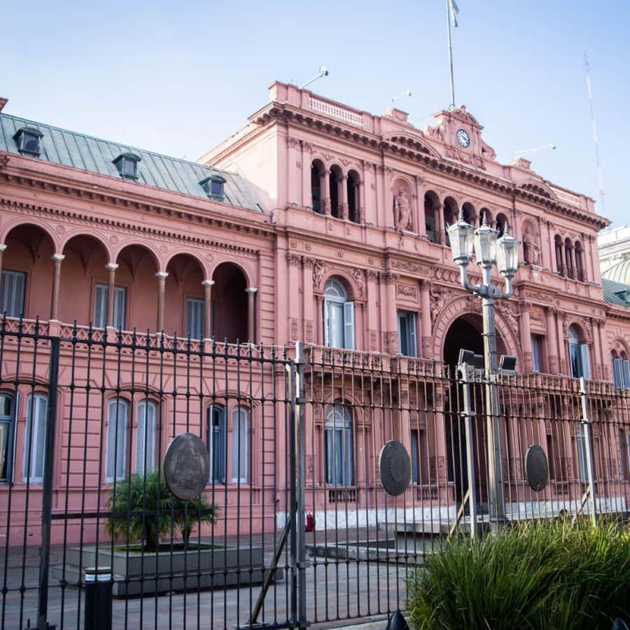 Private City Tour of Buenos Aires + Tigre Delta - La Boca, Caminito, and La Bombonera: Color You Can Grab Fast