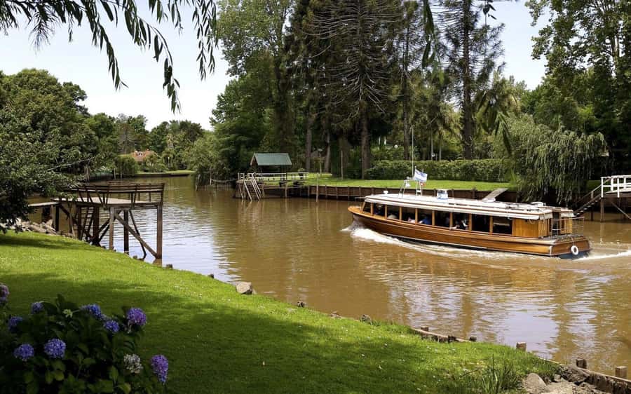 Private Day Trip to Tigre Delta from Buenos Aires - Puerto de Frutos: what the riverside market time is really for