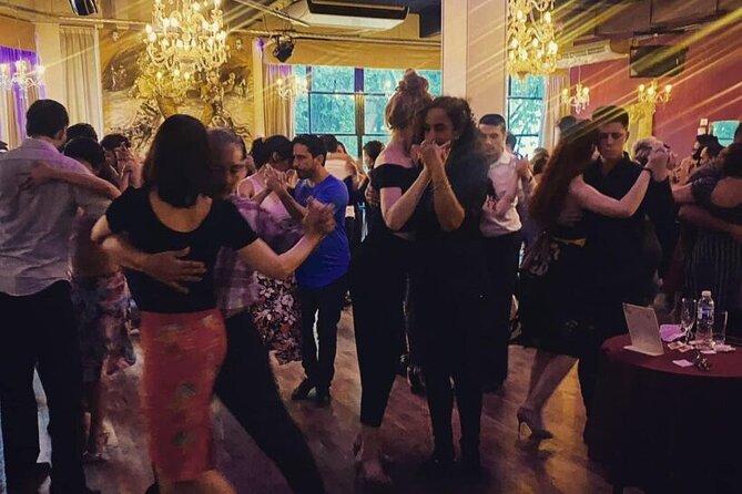 Private Underground Tango Immersion - The ride to the milonga: why the transfer is part of the value