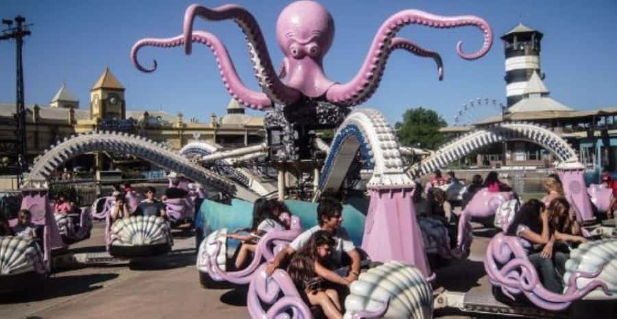 Tigre: Parque de la Costa Ticket & Transfers - Family rides for kids: mini-city favorites and the kids’ attraction map