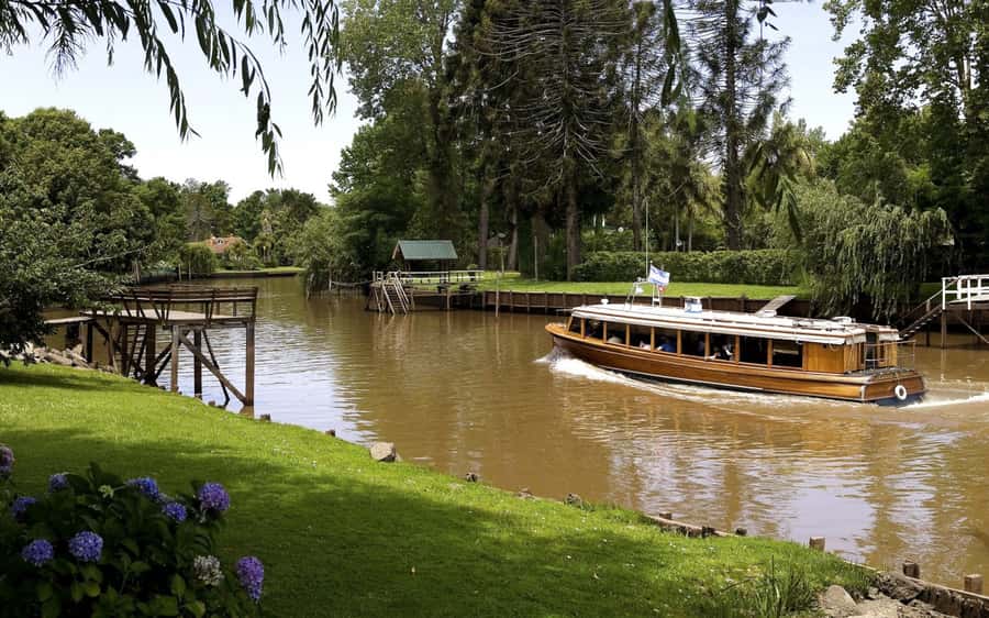 Tigre with Lunch overlooking the River and Navigation - Key Things I’d Plan Around