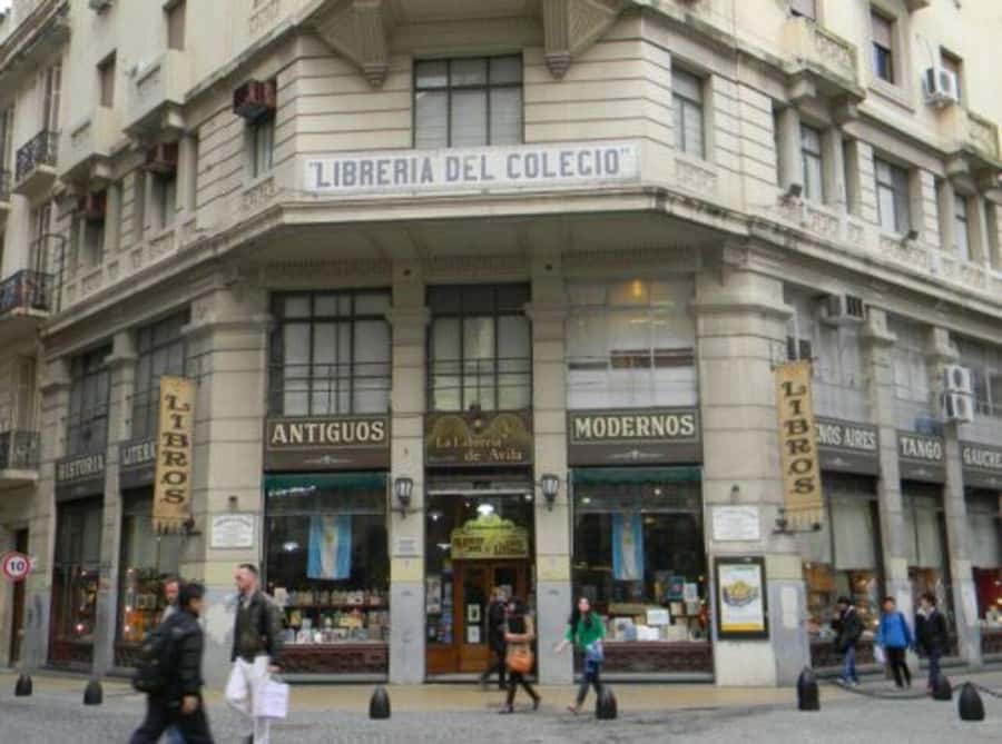 Walking Tour: Buenos Aires bookstores - Edipo Libros: psychoanalysis with a bookstore twist