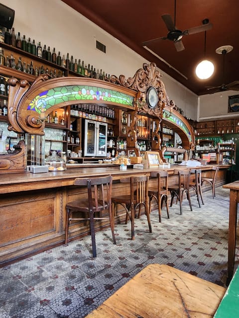 Walking Tour of San Telmo and La Boca with local food - Key points that make this tour work