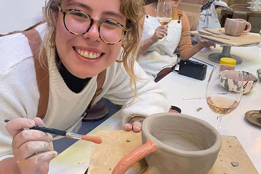 Wine & Pottery Class For Beginners in Buenos Aires Argentina - Who should book this pottery and wine workshop