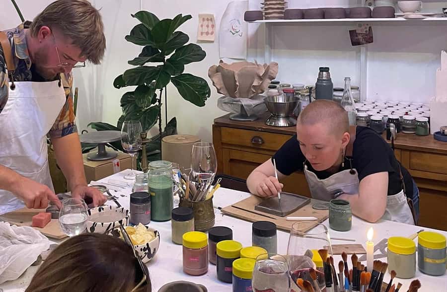 Wine & Pottery Class For Beginners in Buenos Aires Argentina - Decorating your piece: painting and finishing touches